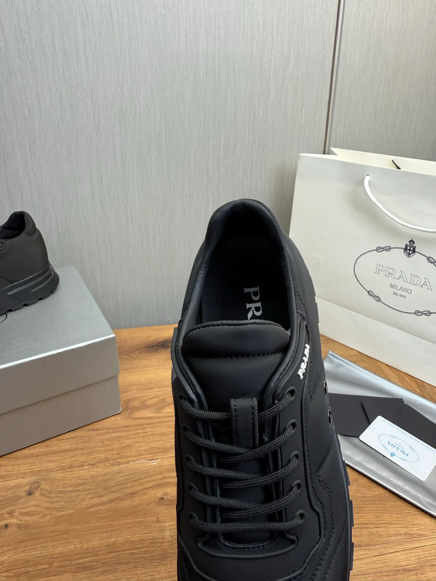 Men's shoes 💰560💰 [PRADA] Popular men's shoes shipped 👏Official website synchronized ⬆️Original imported waterproof fabric + cowhide lining, 1⃣️:1⃣️reproduction, original sole, 38-45 (45. Customized, non-refundable)